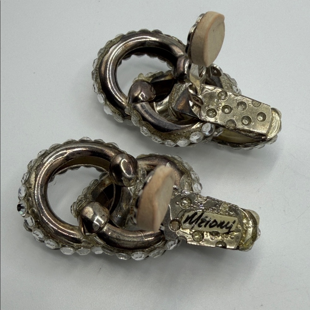 Crystal-Embellished Interlocking Dangling Hoop St… - image 7